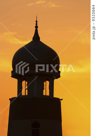 silhouette of a mosque silhouette of a mosque 9320664