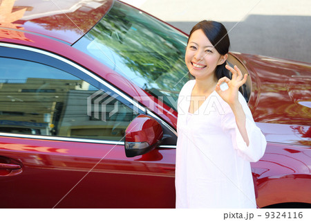 車・女の子 9324116