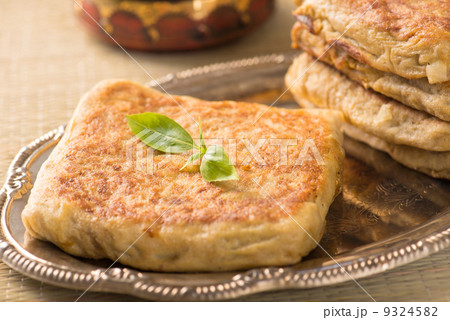mutabbaq a popular arab bread stuffed with meat 9324582