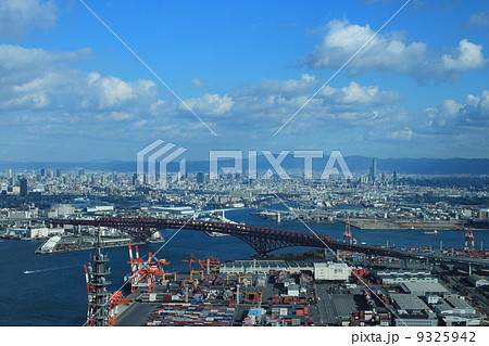阪神高速・港大橋全景 9325942