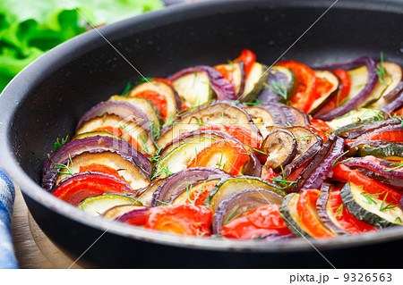 Ratatouille in a pan 9326563