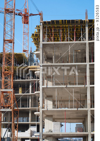 Building Building 9326583