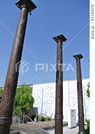 2代目博多駅のホームの柱（福岡） 9326929