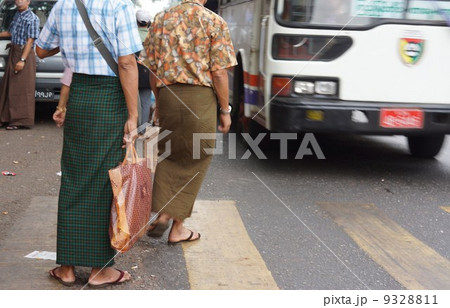 ヤンゴン　街中光景　yangon 2013 9328811