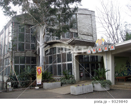 井の頭自然文化園の熱帯鳥温室 井の頭自然文化園の熱帯鳥温室 9329840
