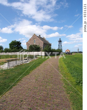 世界遺産 オランダ スホクラント 灯台守の家と灯台 世界遺産 オランダ スホクラント 灯台守の家と灯台 9331121