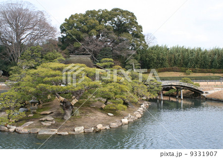 岡山後楽園の中の島庭園 9331907