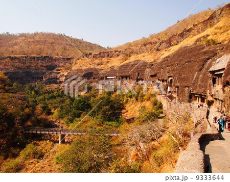 【インド】アジャンタ石窟群 9333644