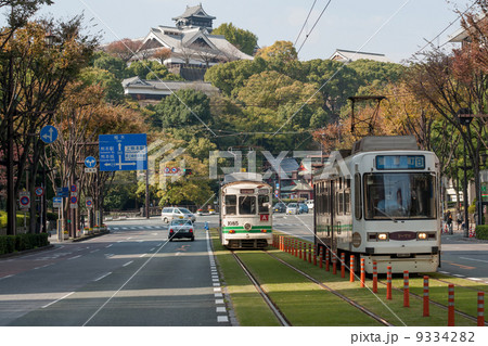 熊本城と熊本市電 9334282
