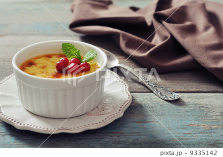 The creme brulee The creme brulee 9335142