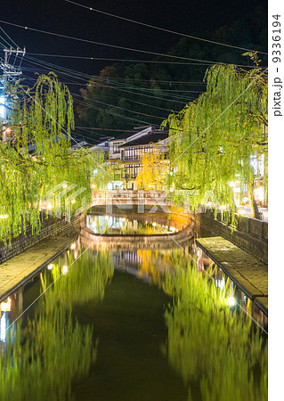 夜の城崎温泉 9336194