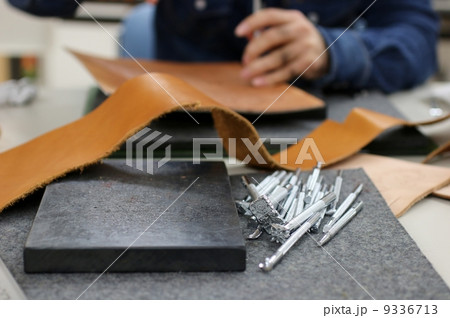 革細工 革細工 9336713