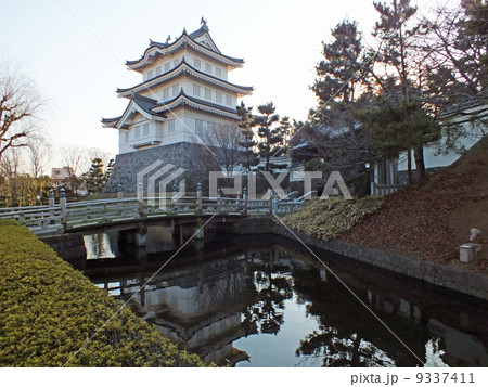 のぼうの城(忍城跡)模擬御三階櫓 のぼうの城(忍城跡)模擬御三階櫓 9337411