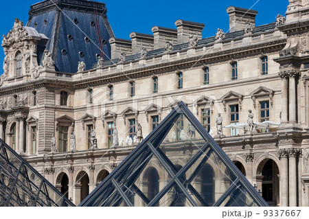 Louvre museum Louvre museum 9337667