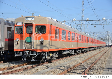 東武8000系リバイバルカラー 東武8000系リバイバルカラー 9343937