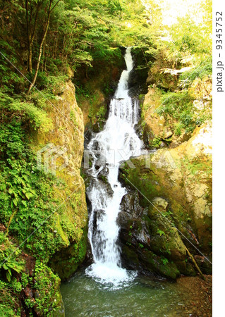 五家荘 梅の木轟の滝 9345752