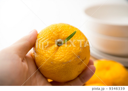 ゆず［ワケあり・傷あり］ 9346339