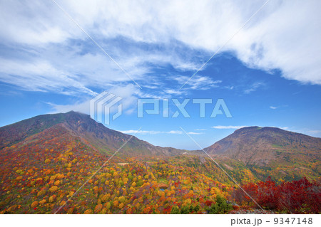紅葉の磐梯山 9347148