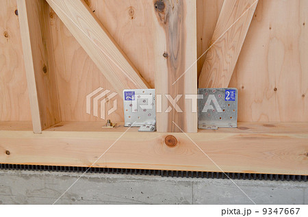 筋交い金物 9347667