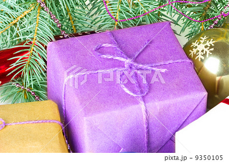 christmas presents 9350105