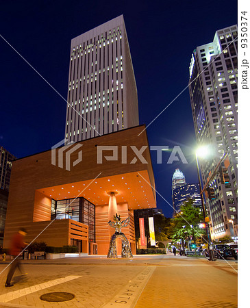 buildings and architecture around mint museum in charlotte north buildings and architecture around mint museum in charlotte north 9350374