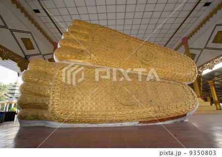 バゴーのシュエターリャウン寝仏 9350803