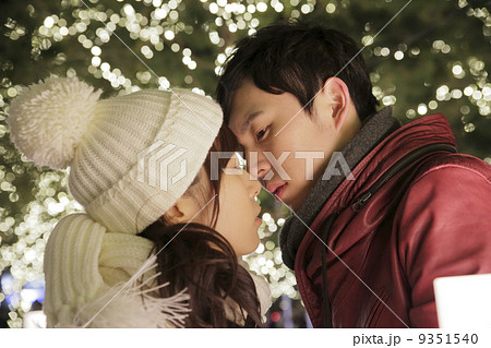 カップル 9351540
