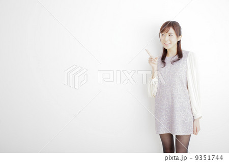 女性ポートレート 女性ポートレート 9351744