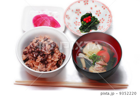 お祝いのお赤飯 9352220