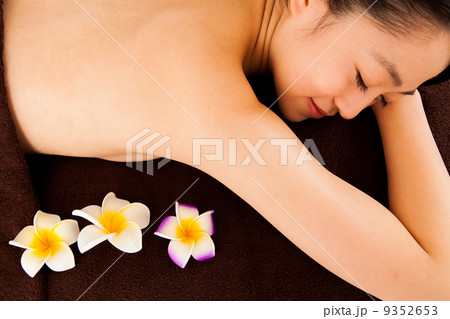 エステ エステ 9352653