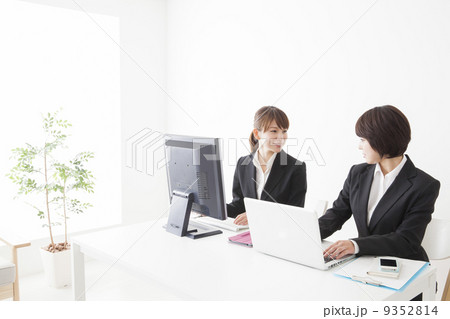 ビジネスイメージ　 9352814