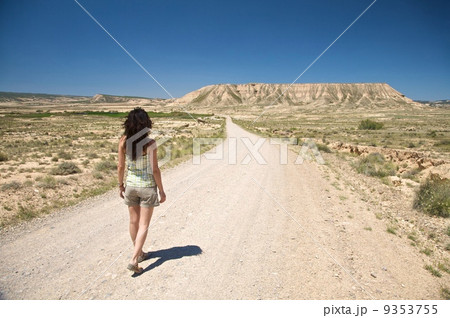 sexy hiking desert woman sexy hiking desert woman 9353755
