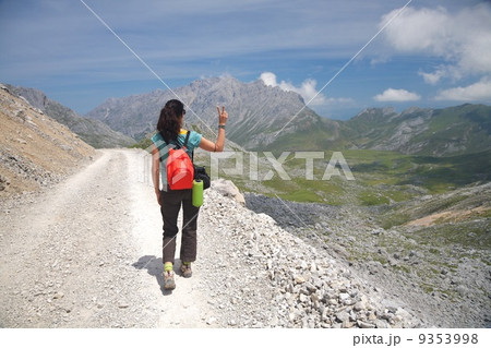 victory trekking woman in Cantabria 9353998
