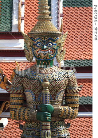 ワットプラケオのヤック 9355843