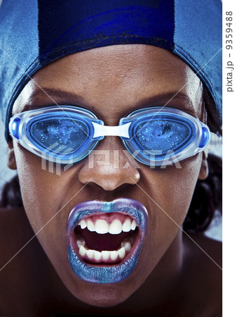 beauty african swimmer make-up 9359488
