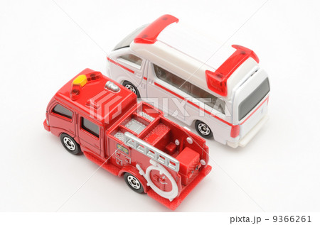 緊急車両 9366261