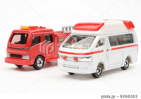 緊急車両 9366263