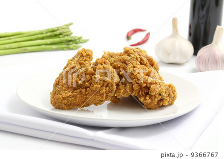 chicken fry isolated in white background chicken fry isolated in white background 9366767