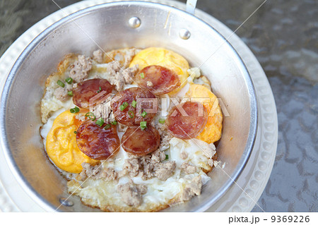 fried egg stuff with hot pan 9369226