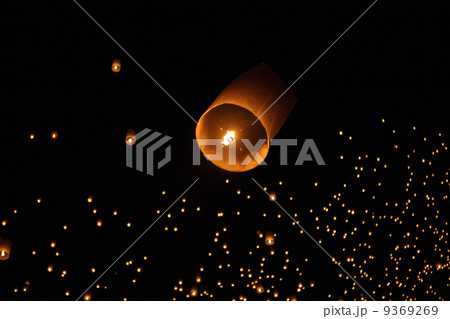 Thai traditional Newyear balloon lantern at night Thai traditional Newyear balloon lantern at night 9369269