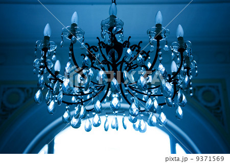 Vintage crystal lamp toned in blue 9371569