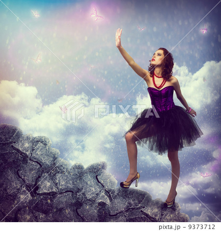 Young woman Young woman 9373712