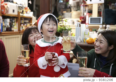 クリスマスパーティー 9381206