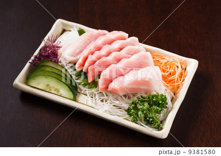 大トロの刺身 大トロの刺身 9381580