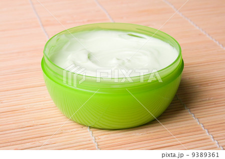 facial creme facial creme 9389361
