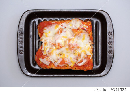 ピザトースト 9391525