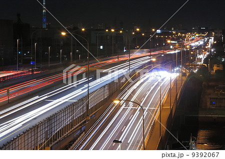 夜の高速道路 夜の高速道路 9392067
