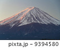 霊峰富士に輝る真朱光 9394580