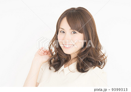 ミドルの女性 9399313