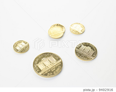 ゴールド 9402916